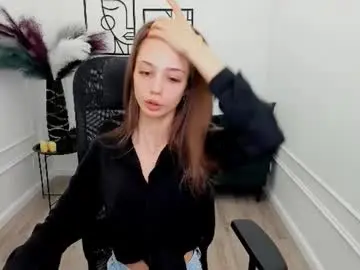 Chaturbate Best live sex cam show of emilygraydis