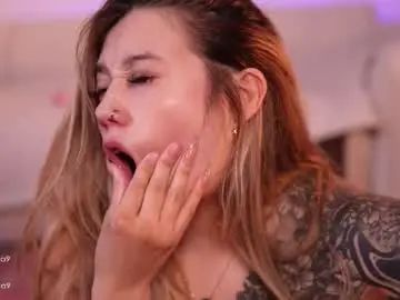 Chaturbate Nude Webcam of lilith_gray9