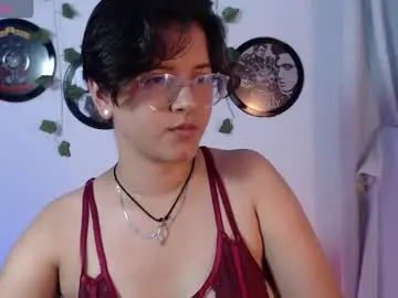 Chaturbate Free Porn Cam of sophie_ross1