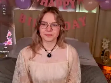 Chaturbate Watch Live Sex Cams of chloewells