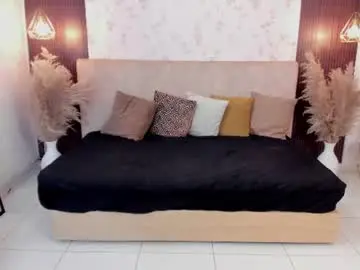 Chaturbate Best live sex cam show of emy_ly