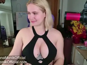 Chaturbate Live Porn of anna_monik