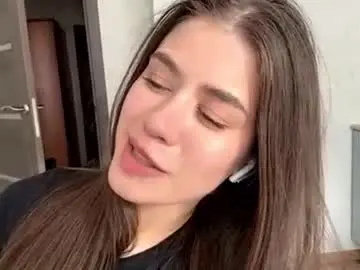 Chaturbate Free Porn Cam of geniegrimmett