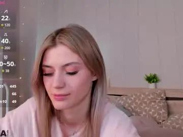 Chaturbate Live Sex Cam of cherry_pr1ce