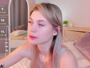 Chaturbate Sex Cam of cherry_pr1ce