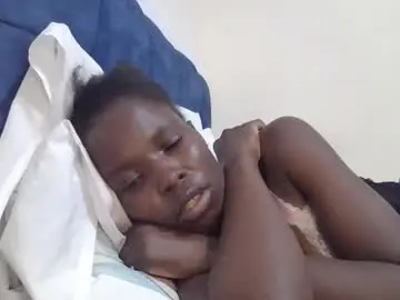 Chaturbate Live Sex of pretty_petite_ebony