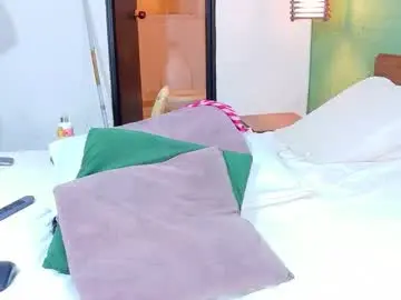 Chaturbate Best Webcam of curvyebonyy_