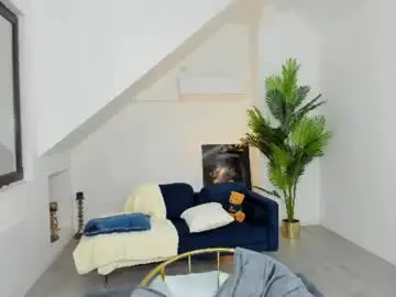 Chaturbate Live Sex Cam of deea_lexa