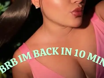 Chaturbate Free Porn Cam of hot_emiily