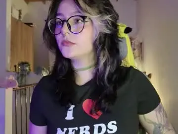 Chaturbate Watch Live Sex Cams of hazelbrownn23