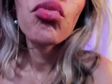 Chaturbate Sex Cam of anaskinny