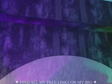 Chaturbate Live Sex Cam of charlotte_germanotta_