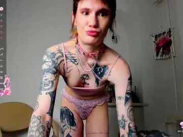 Chaturbate Live Sex Cam of fog_foggy_love