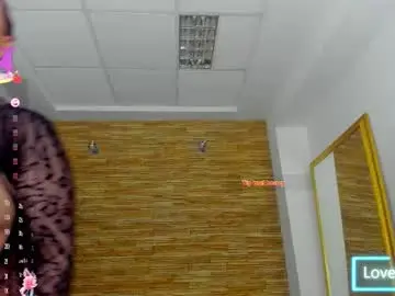 Chaturbate Adult Webcam of lunna_squirt