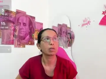 Chaturbate Free Live Porn of pricesa_milf