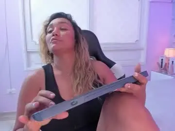Chaturbate Live Sex Cam of violeta_medina