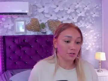 Chaturbate Free Live Porn of violeta_medina