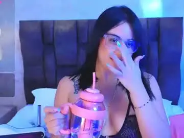 Chaturbate Live Sex Cam of victoriaandrade