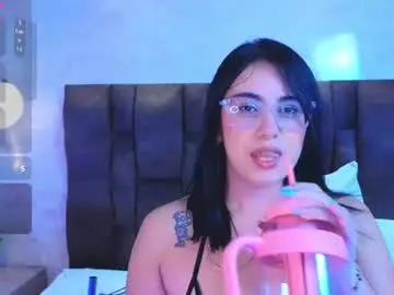Chaturbate Watch Live Sex Cams of victoriaandrade