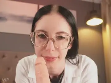 Chaturbate Adult Video Chat of girl_i_am