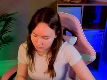Chaturbate Live Sex Cam of little_doll_meow