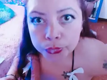 Chaturbate Nude Webcam of queenfitnnes_82