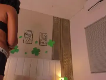 Chaturbate Live Sex of zoe_sky_