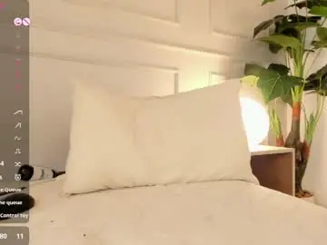 Chaturbate Live Sex of zoebm_