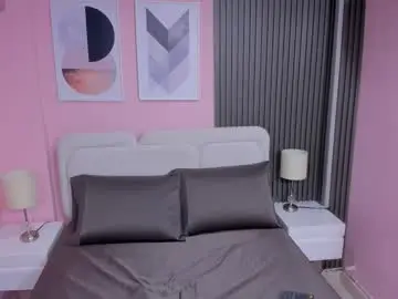 Chaturbate Best live sex cam show of clawdeen__wolf
