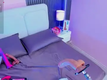 Chaturbate Adult Webcam of clawdeen__wolf