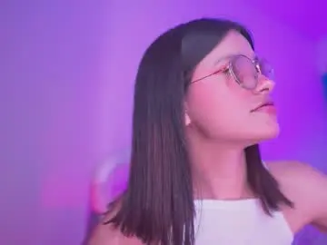 Chaturbate Live Sex Cam of lana_dreams_