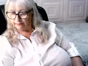 Chaturbate Live Sex Cam of lolkaalyss