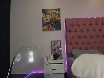 Chaturbate Best live sex cam show of mazeekiin