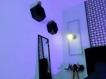 Chaturbate Live Sex of amelie_furtado