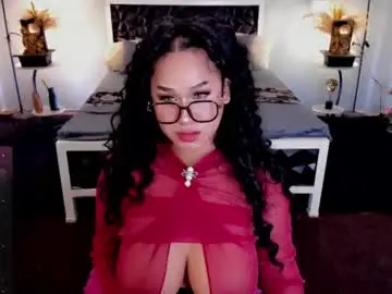 Chaturbate Adult Video Chat of hottiest_chesca69