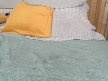 Chaturbate Free Porn Cam of single_fox_4u