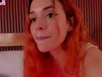 Chaturbate Best live sex cam show of alliss_ginger_