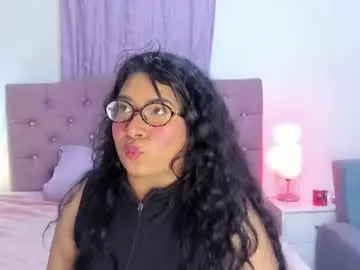Chaturbate Adult Video Chat of latinabombsheell