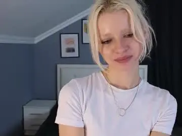 Chaturbate Free Porn Cam of naomi_brif