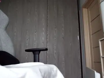 Chaturbate Live Sex Cam of ronny_ponny