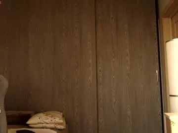 Chaturbate Live Sex Cam of ronny_ponny