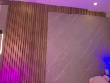 Chaturbate Sex Cam of ariana_jhonson11