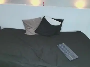 Chaturbate Free Live Porn of laura_miller01