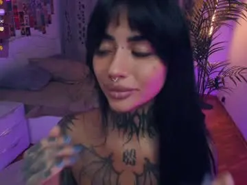 Chaturbate Nude Webcam of light_my_f1re