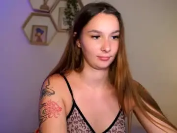 Chaturbate Free Live Porn of bambiiqueeen