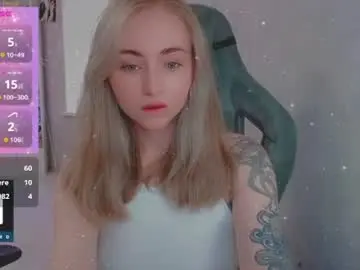Chaturbate Watch Live Sex Cams of kira_love_sleep