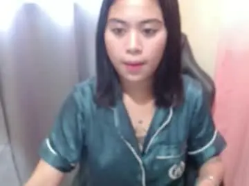 Chaturbate Live Sex Cam of pinay_shinexxx