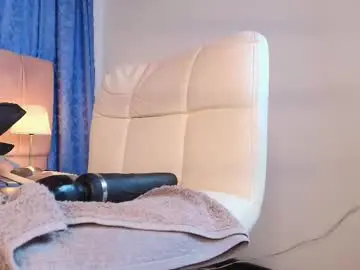 Chaturbate Live Sex Cam of x_milu