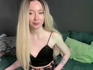 Chaturbate Best live sex cam show of amiair