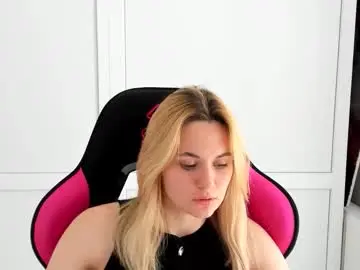 Chaturbate Sex Cam of tayla_shy